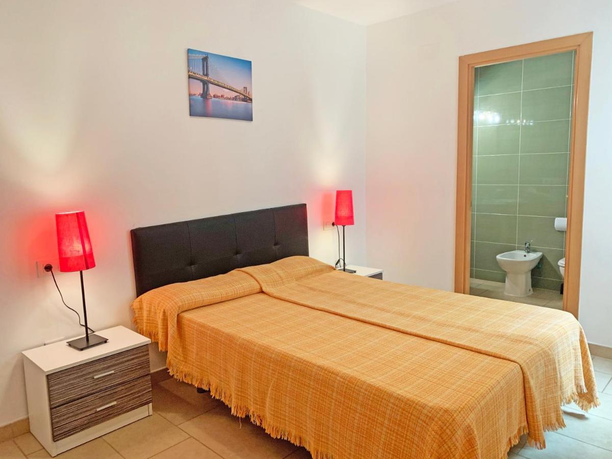 Apartamentos Las Palmeras 3000 Peñíscola Eksteriør billede